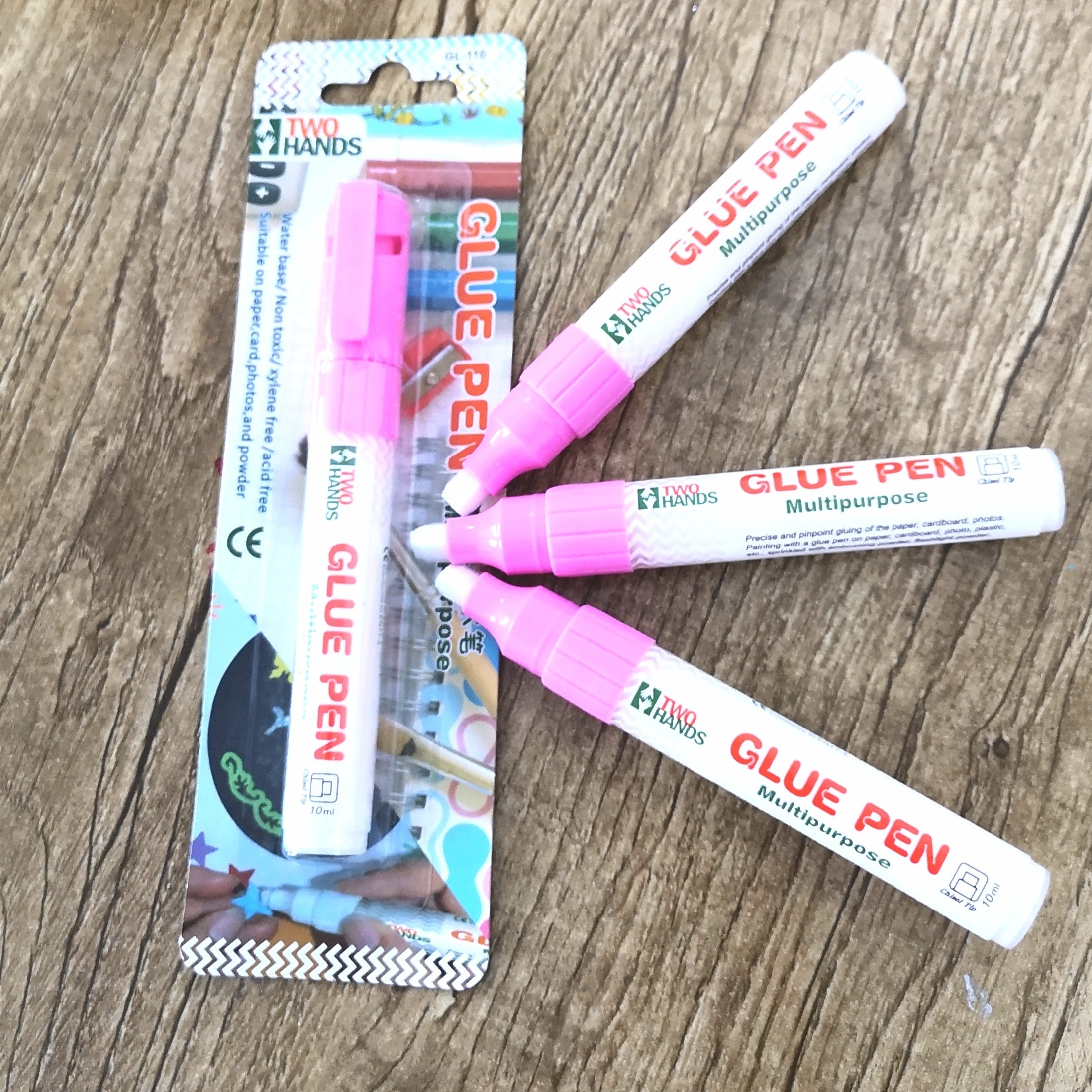 Wide tip White color  Art and craft Glue Pen