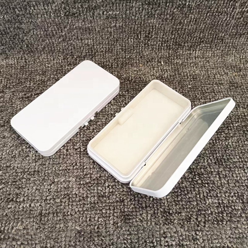 Cigarette metal tin box 120*58*15mm child resistant tin packaging with press button lock for 5 pack of 1.0g 0.75g rolls