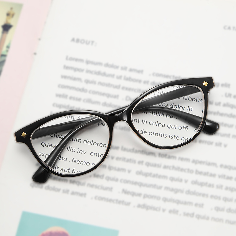 Twooo Comfortable Clear Vision Presbyopic Glasses Fashion Reading Glasses