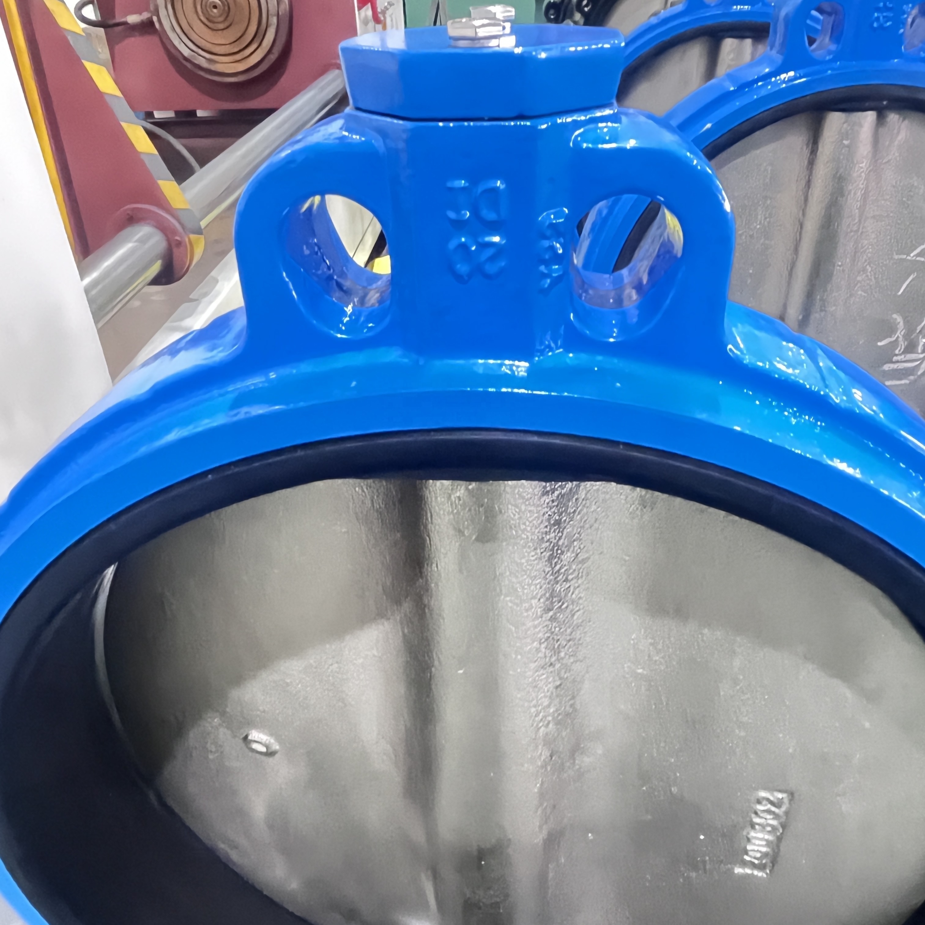 DN500 Ductile Iron Wafer Center-lined Butterfly Valve Ductile Iron Disc EPDM Seat SS420 Stem Worm Gear Operation