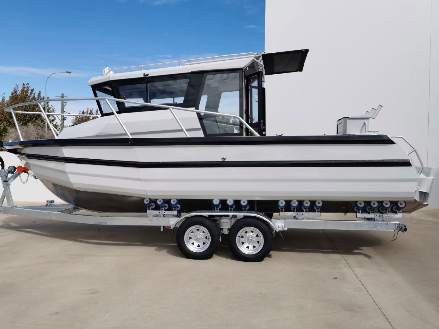 Offshore Speed Boat for Sale Canada- 7.5m / 25ft Easy Craft Welded Aluminum Fishing Boat with CE& Pontoon& Walkaround