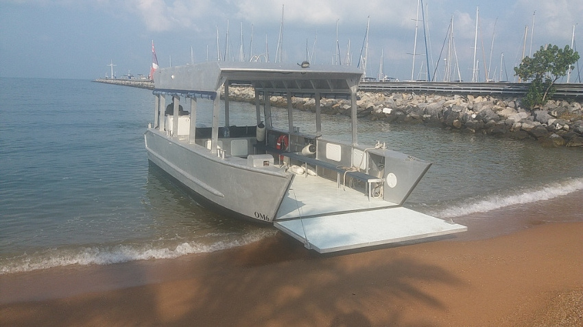 9m/30ft Aluminum landing craft with hard top working barge cargo and passenger transport yacht speed boats for sale