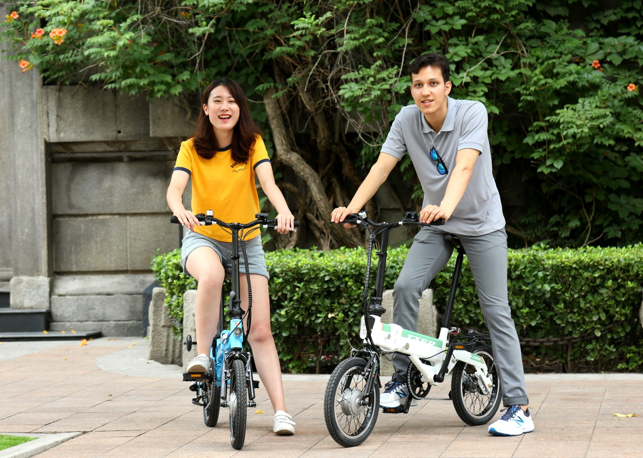 16 inch smart electric foldable bicycle