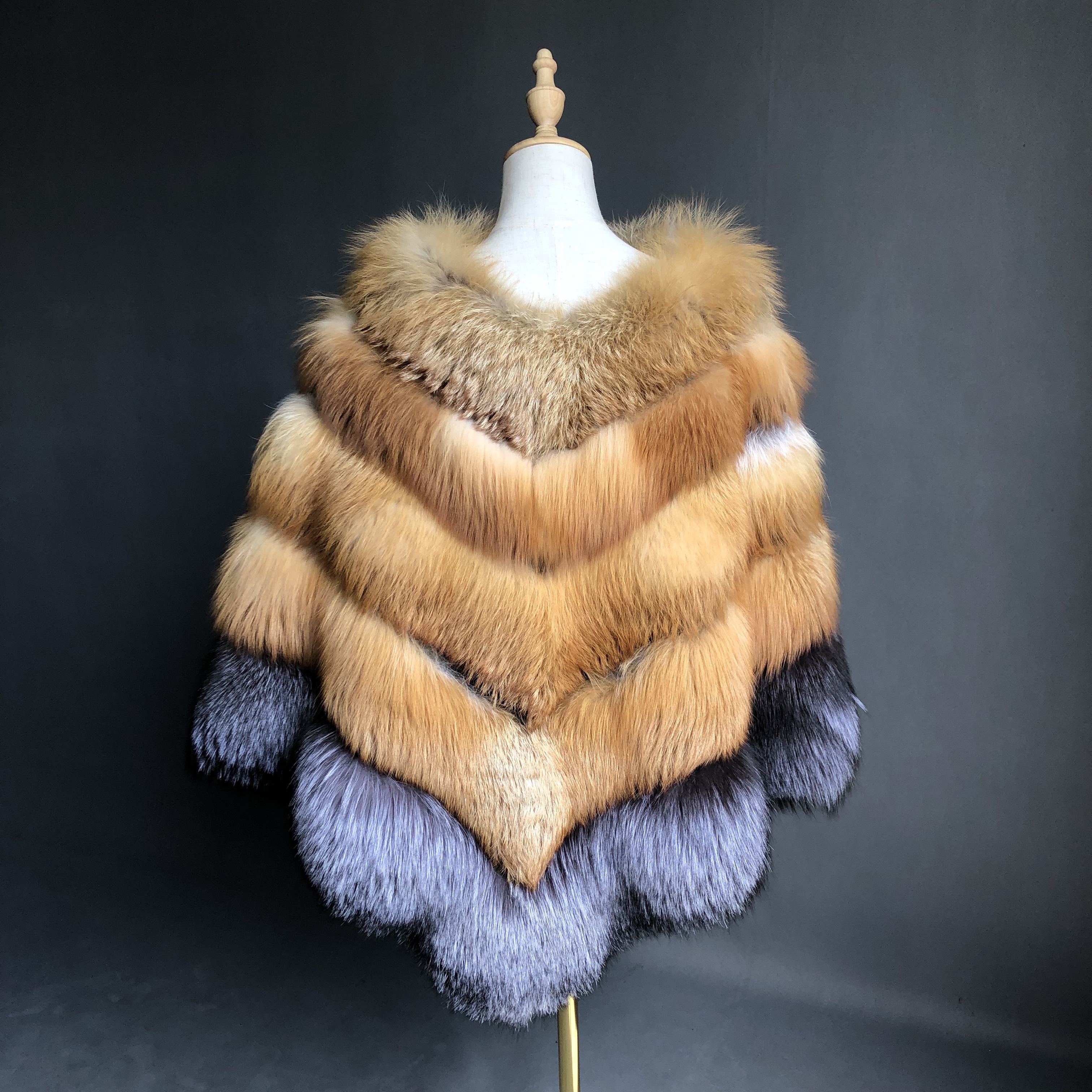 High quality wholesale fashion winter women luxury knitted shawl cape genuine real fox fur poncho