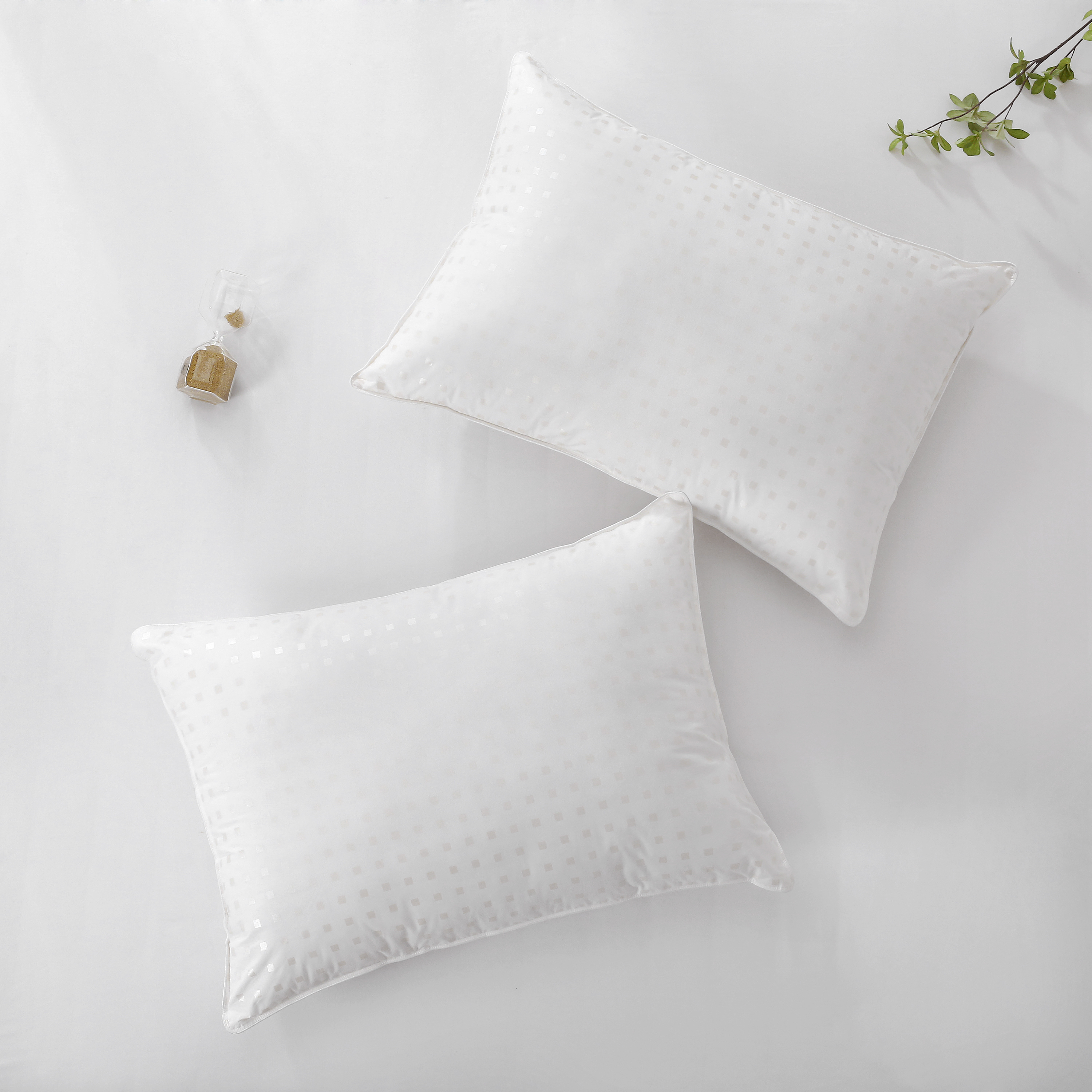 Luxury 100% cotton pillows with printing high resilience sleep square hollow pillow