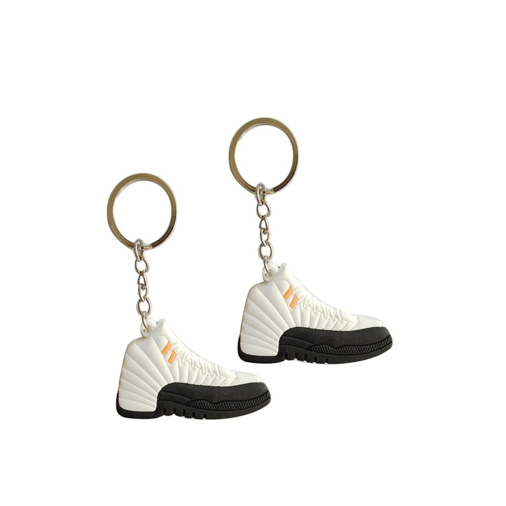 Factory custom mini pvc sneaker plastic 3d keychains soft pvc keychain sneakers rubber shoe 3d mini sneaker keychain