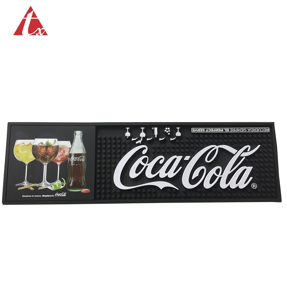 2024 Hot Selling Online Customized Logo Black Rubber Bar Mat Mini Cocktail Mat Drip Mat