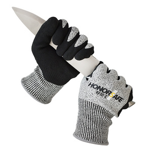 Hot Selling Cheap New grey pu palm coated resistant cut proof gloves