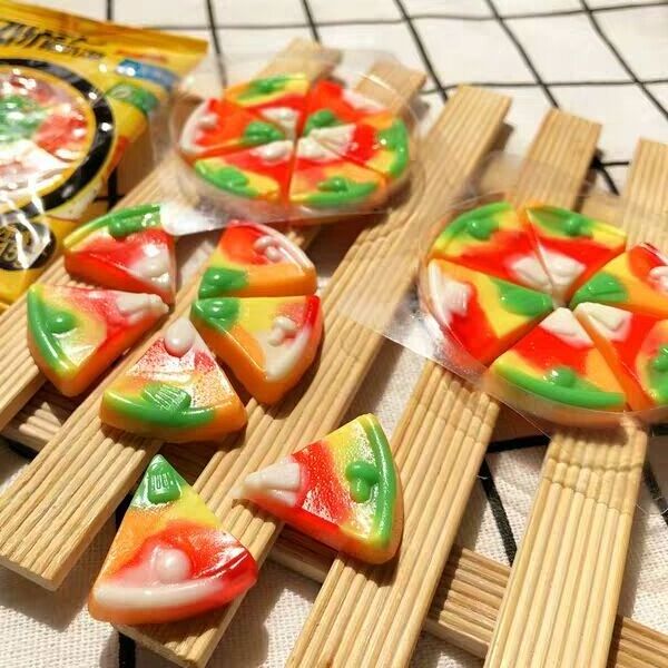 OEM china food pizza shape gummy candy