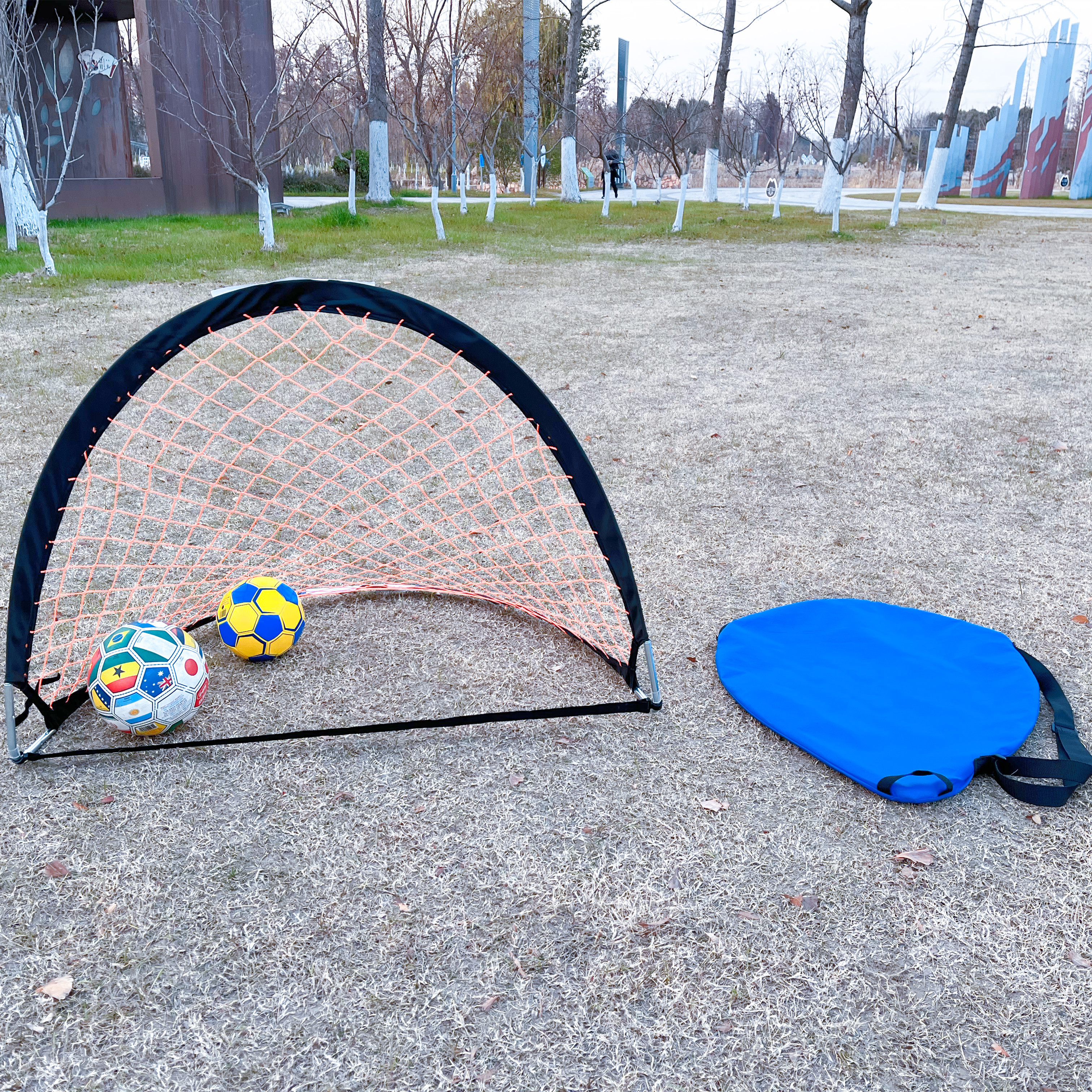 PP / Nylon Customize material and size football goal net for kids playing or practicing with packing bag outdoor soccer net