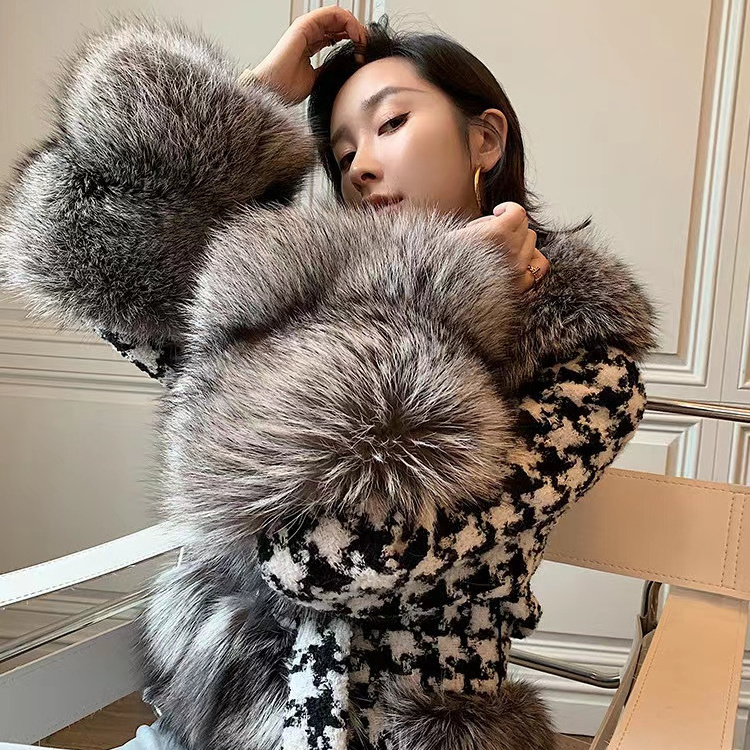 Luxury Wholesale Elegant Woolen Women Short Lined Front Real Fox Fur Trim Wool Jacket Cashmere Coat With Fur Collar and Cuff