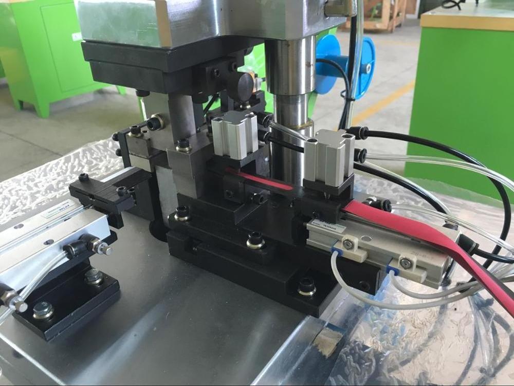 Automatic Ultrasonic Sealing Machine for Plastic Zipper