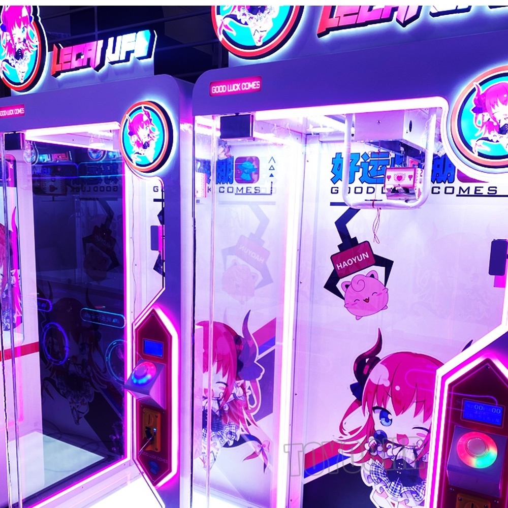 Coin Operated Pink Date cut prize single player claw toy arcade machine for sale pink date scissors cut prize gift machine