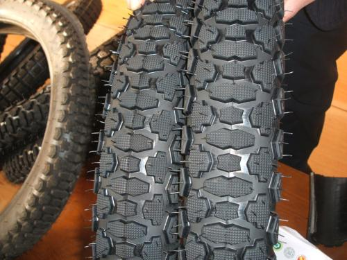 airless motorcycle tire 180/55/17 3.00-17 motorcycle tire 100/90-18 coloured motorcycle tire 17