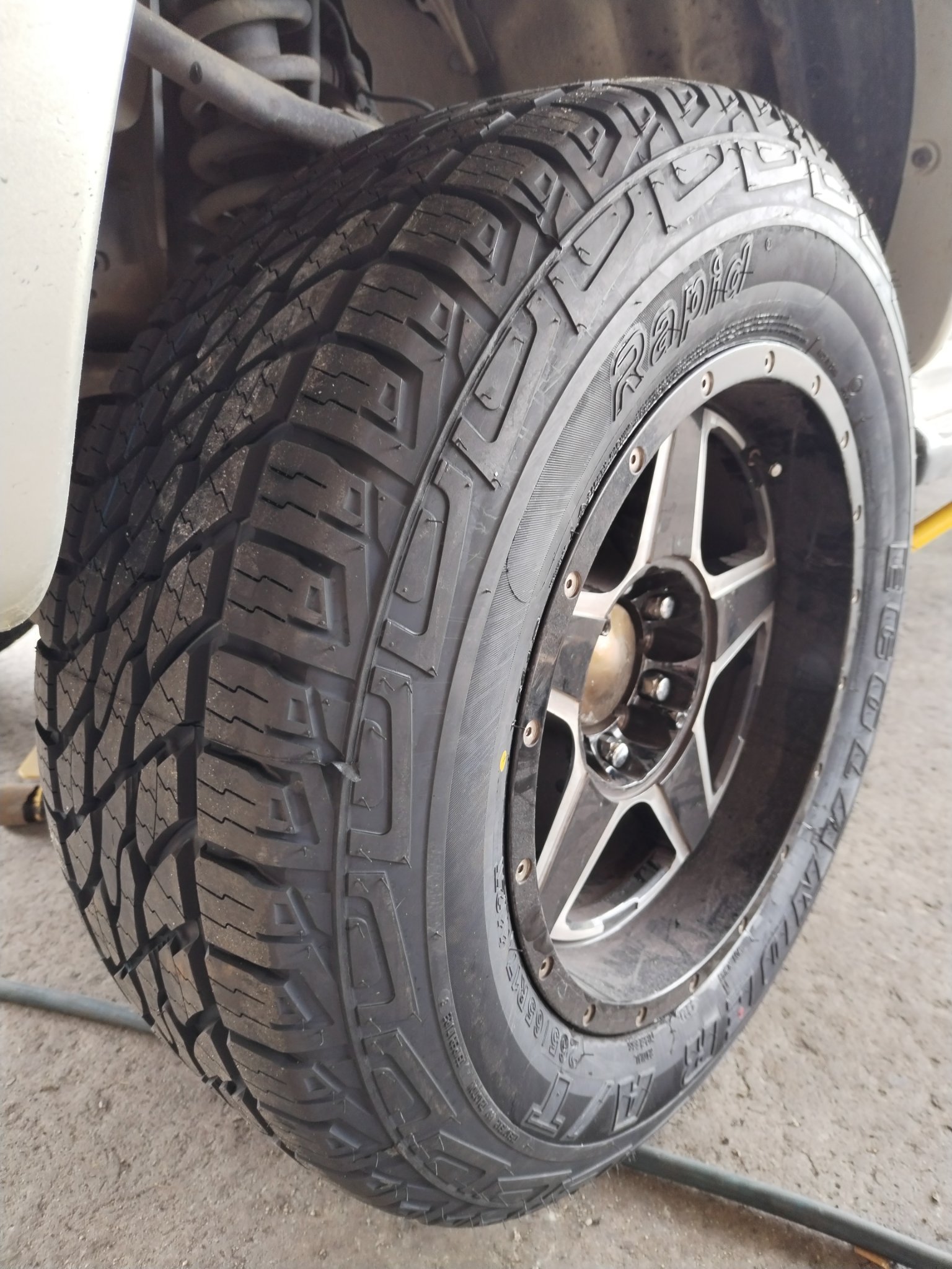 Wholesale Cheap Price New Tires In Bulk  Light Truck Tires Commercial Car Tyres 265/70r16 265/65r17