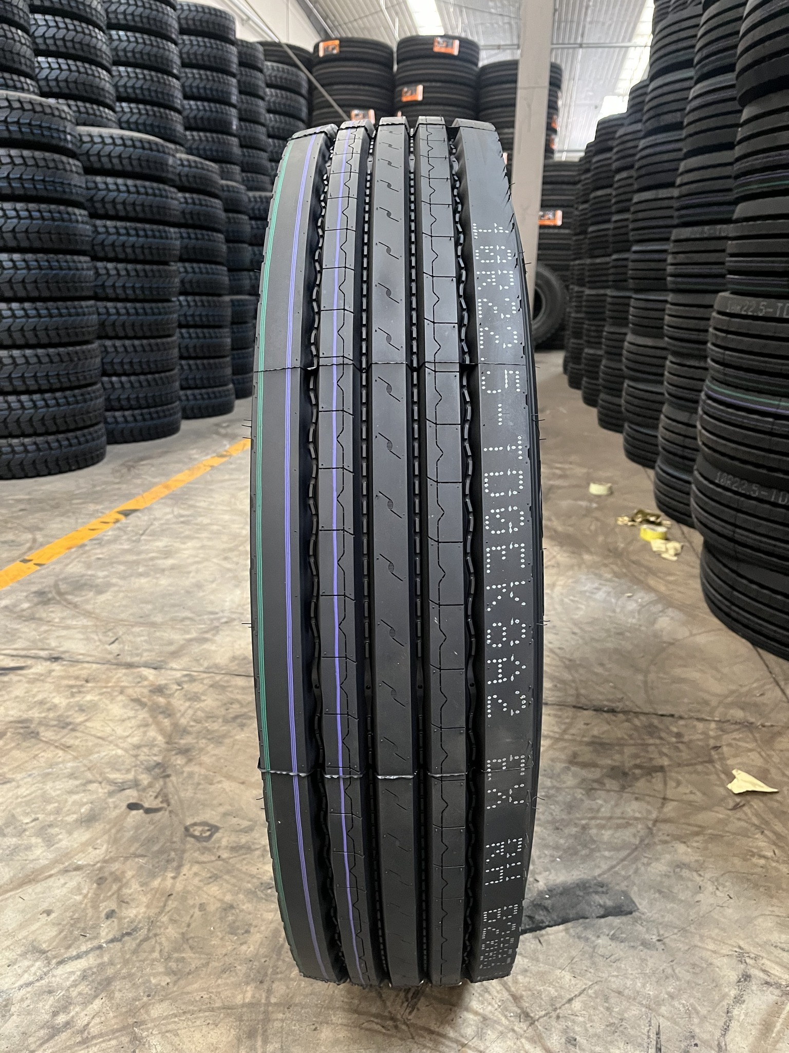 DURUN Wide base heavy duty truck tires 11r225 truck tires not used315 80R22 5 315 80 22 5 tyre 385 65R22 5