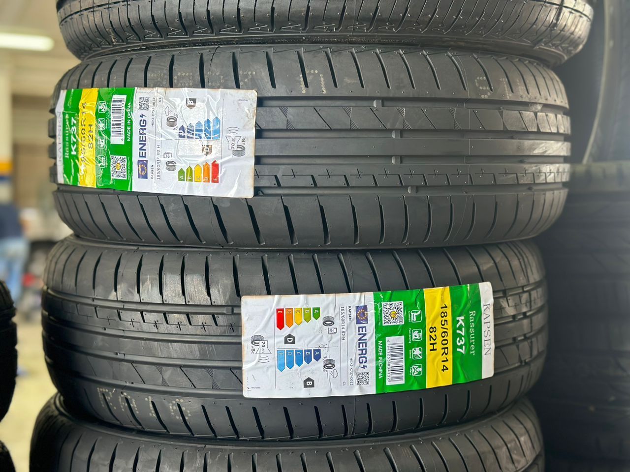 Hot Selling Tyres For car Cheap manufacture Original tyres for vehicles , new passenger cars solid rubber tyres importers prices