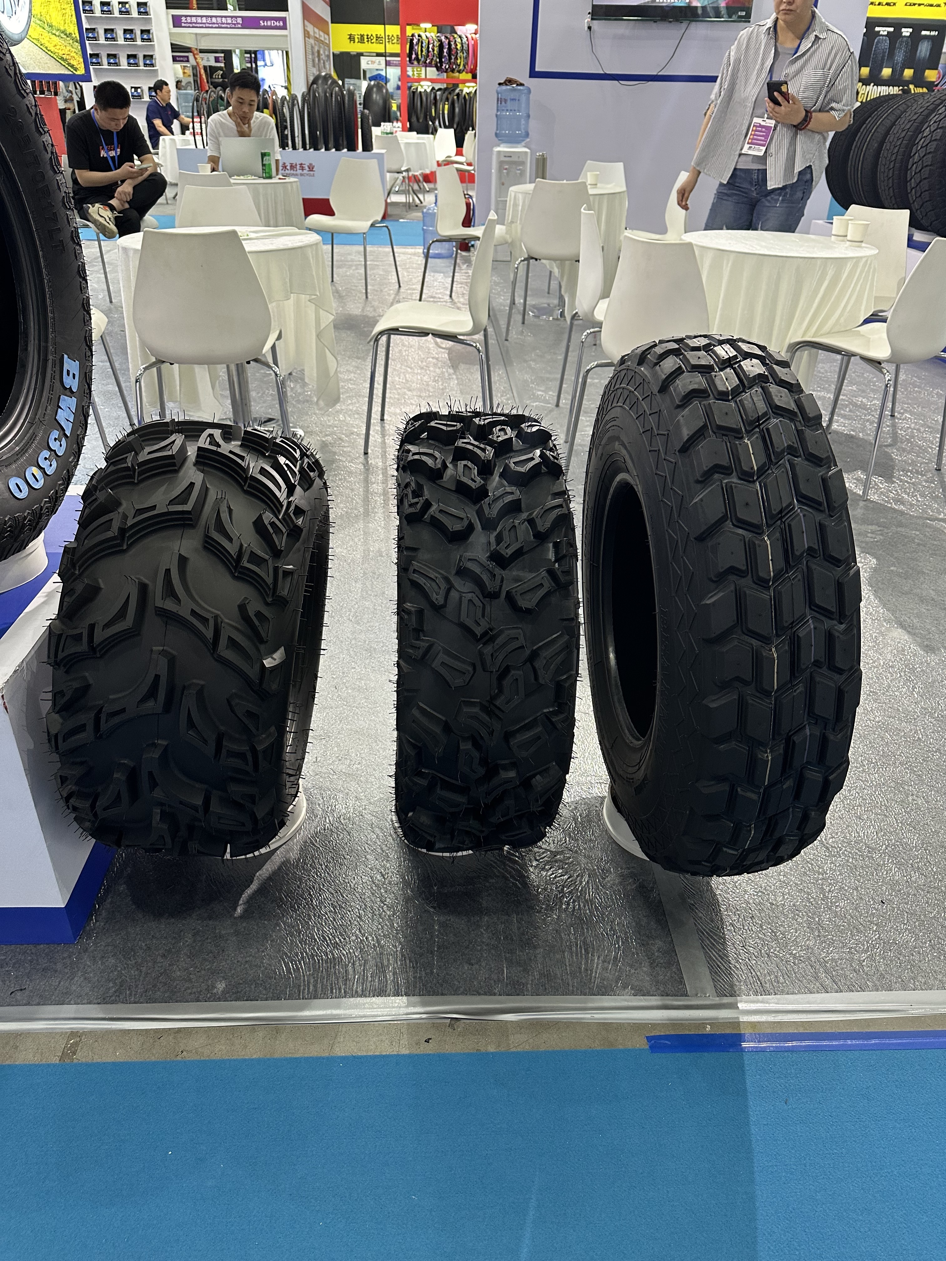 Tubeless Suv 4x4 Tire 265/65r17  for AT MT All Terrain Passenger Tires Wholesale price tire 35/12.50/20 35x12.50r22 on sale