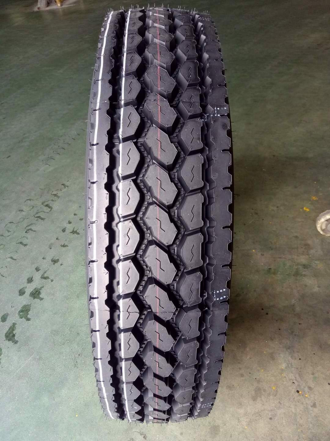 11r 245 truck tires kapsen terraking taitong 38565r225 tyres for trucks and bus 11r225 tire truck rims maxxis