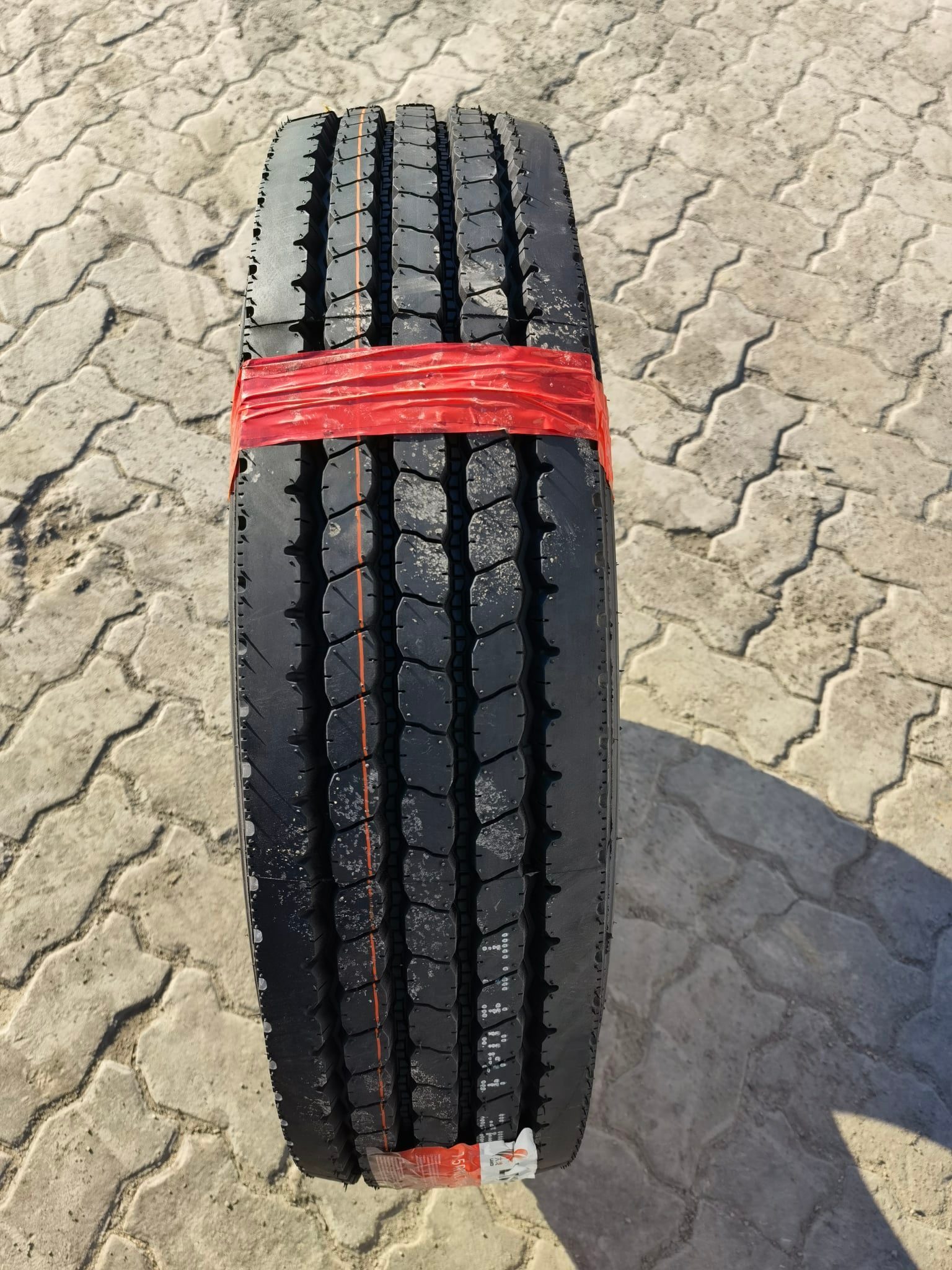 Landy INNING Greatway Commercial truck tire 295/80R22.5 11R22.5 245/70R19.5 750R16 700R16 bus tyre 275/80R22.5  13R22.5 825r16