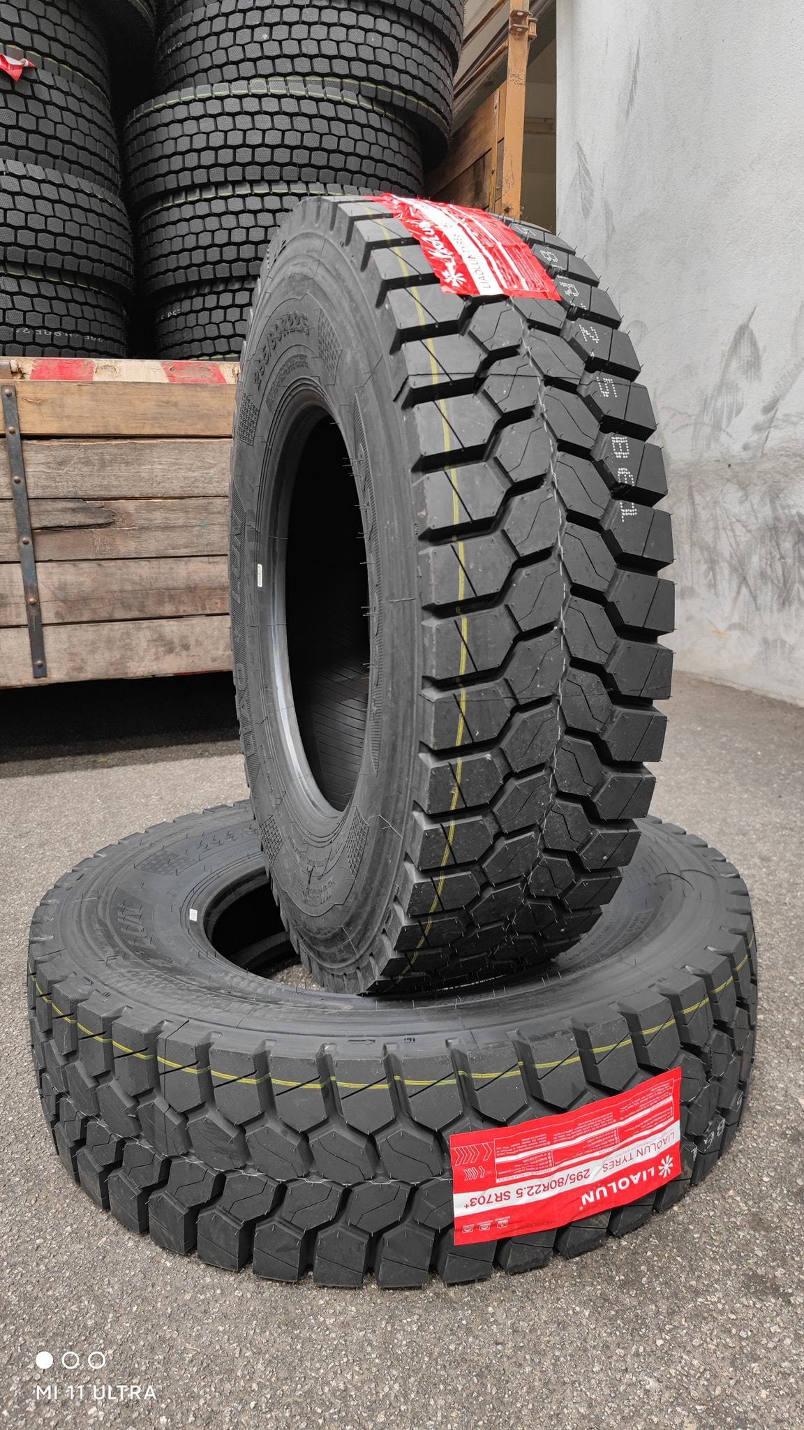 Heavy load truck bus tire 12R22.5 11R22.5 LIAOLUN LIONLORD brand 315/80r22.5 11r24.5 1100r20 1200r20 1000r20 295/80r22.5 700r16