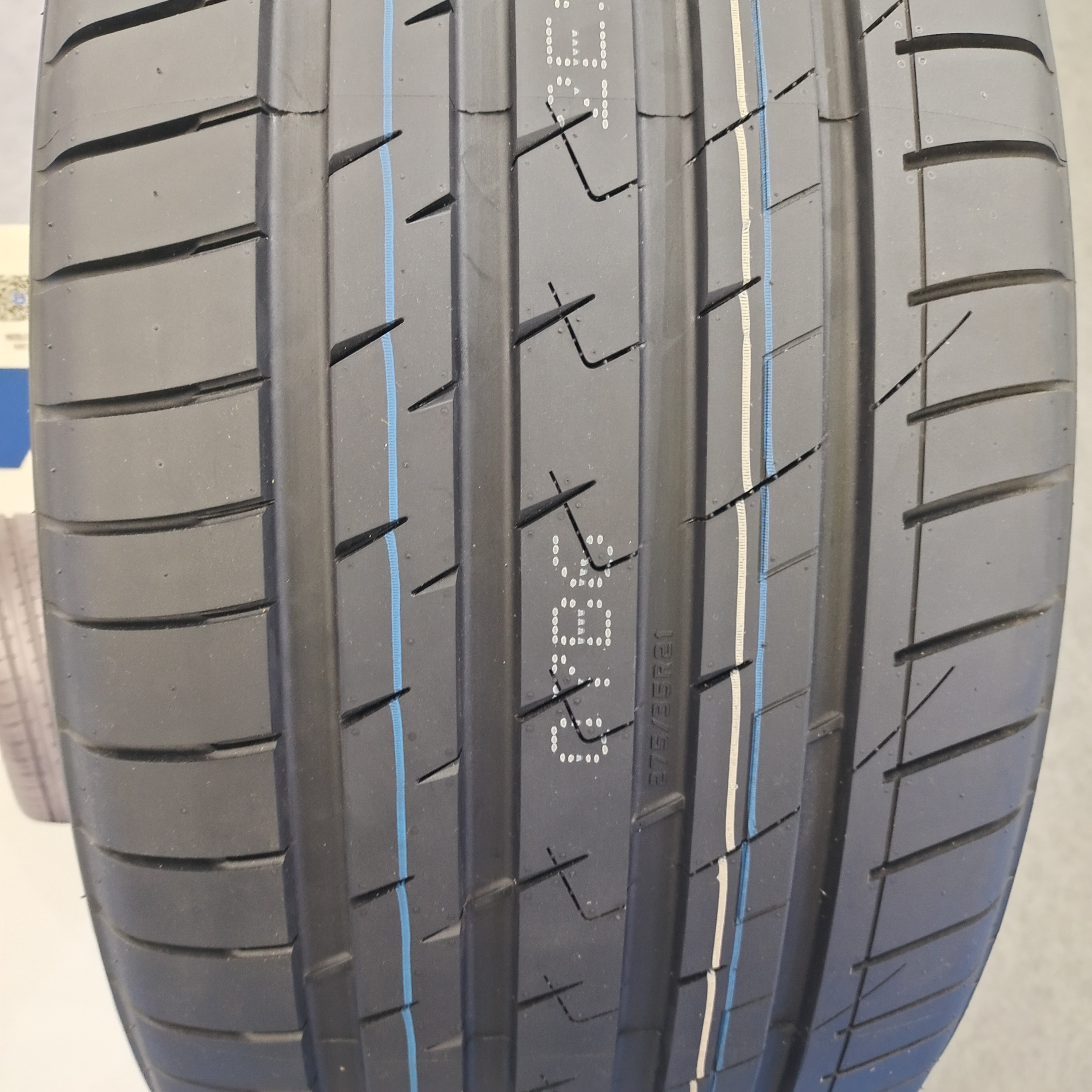 Cheap Tires R13 14 15 16 Bulk Prices PCR/LTR/C/Van/Pick-up Light Truck Passenger Car Tyres with Gcc/Saso for Ksa Saudi Arabia Ma