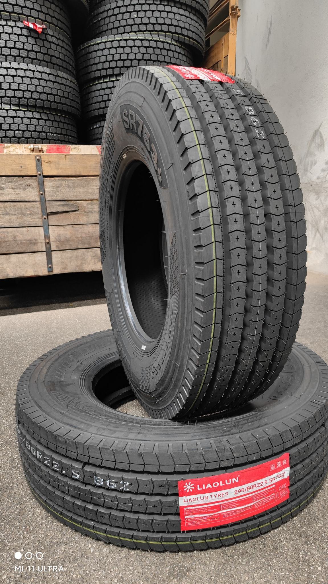 Heavy load truck bus tire 12R22.5 11R22.5 LIAOLUN LIONLORD brand 315/80r22.5 11r24.5 1100r20 1200r20 1000r20 295/80r22.5 700r16