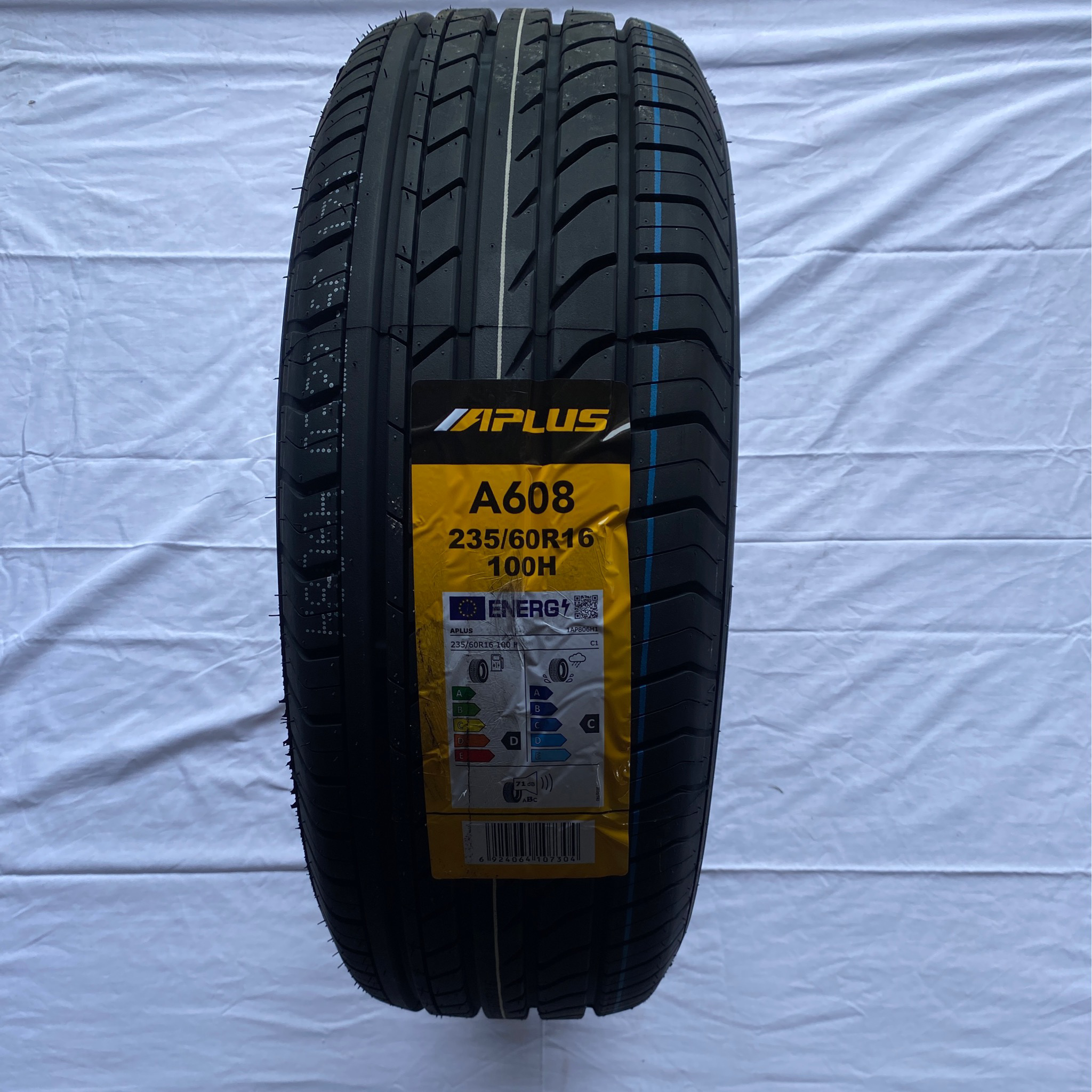 Aplus Compasal Lanvigator passenger car tire A610 235/55/17 215/50/18 245/35/18 245/35/18 245/45/19 255/30/19 275/35/20  315/40/