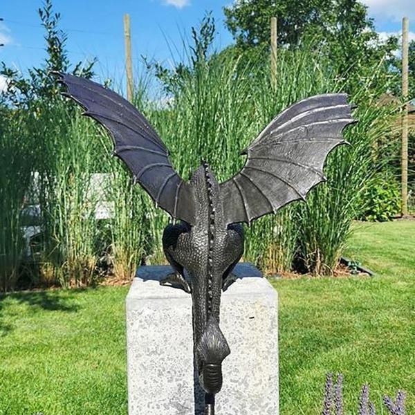 Medieval winged dragon sculpture garden flying bronze dragon statue water fountain