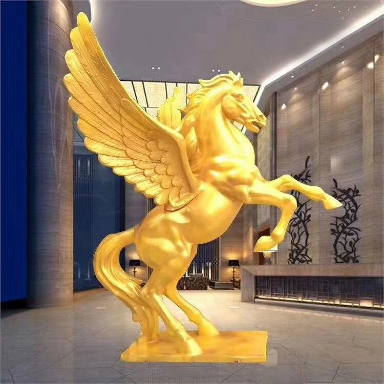 Instock fiberglass life size winged gold horse statue resin horse with big wingsfor sale