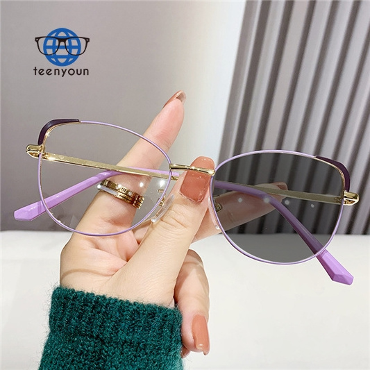 Teenyoun 2024 Anti Blue Light Frame Designer Optical Glasses Photochromic Eyeglasses Antireflective Photo Gray Glasses Wholesale