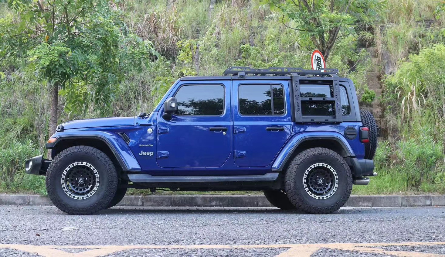 Roof rack With ladders with/without lights for Jeep Wrangler JK 2007-2017