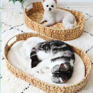 Hot Sale Simple Organic Oval Hyacinth Cat nest with handles and cushion pet bed pet supplies Wholesale made in Vietnam