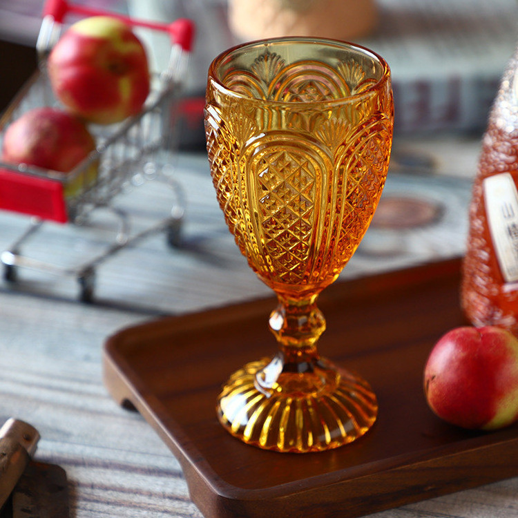 Cheap drinking wedding goblet red wine party glasses amber colored goblet fish embossed retro and vintage water cup