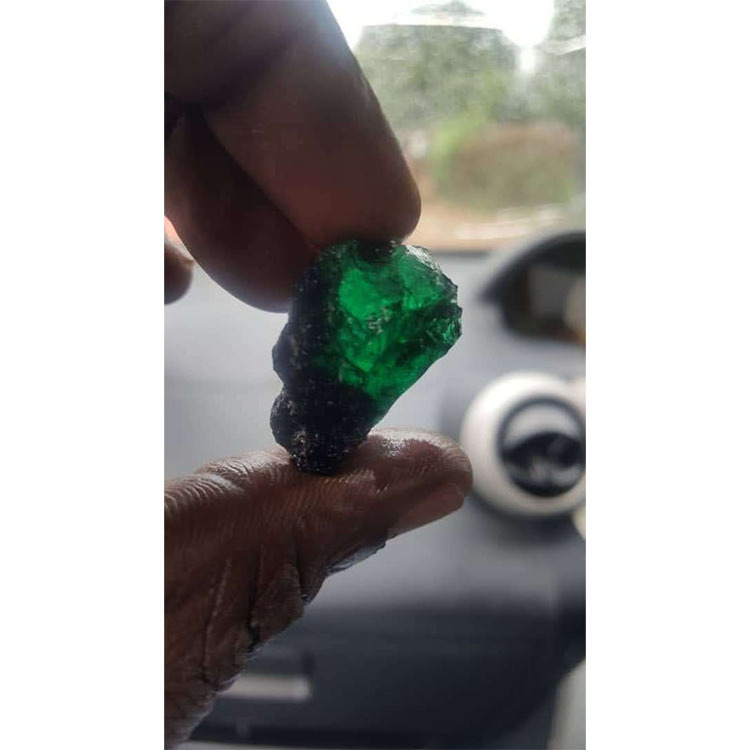 Ascher Emerald Natural Gem Emerald/Gem Emerald