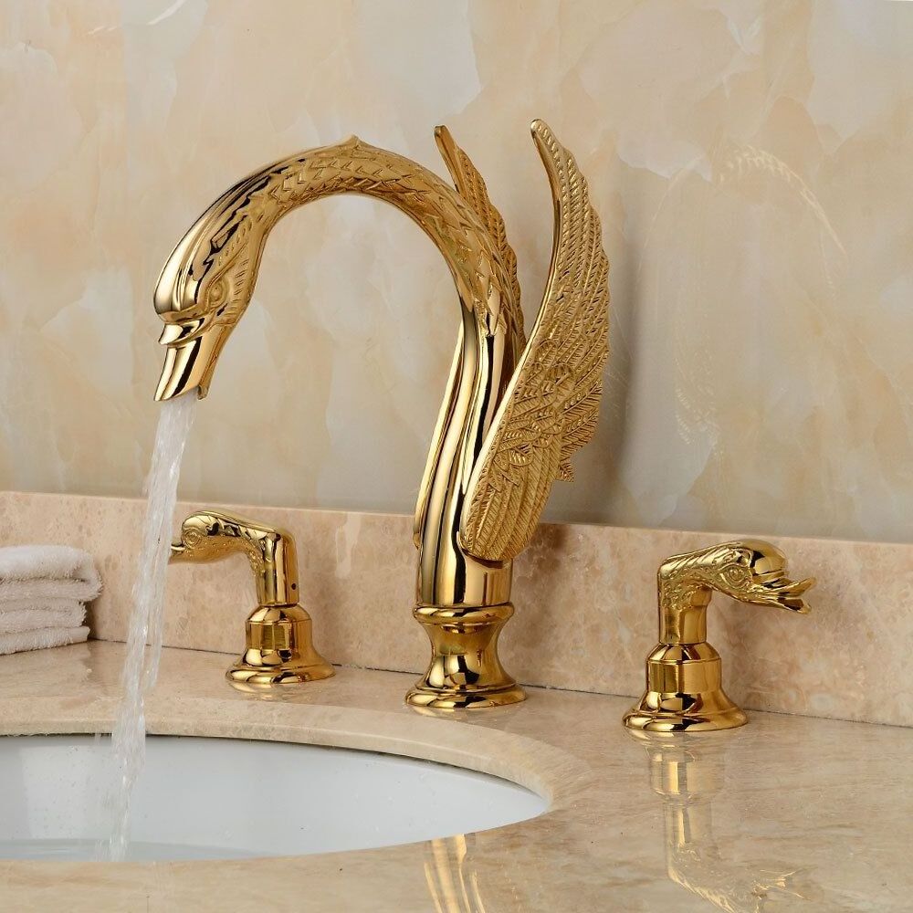 High Quality European Luxury Animal Faucet Gold Plated Swan Faucets 3 Holes Bathroom Basin Faucet