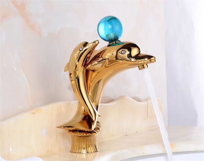 Luxury Animal Dolphin Shape Gold Plated Bathroom Brass Mixer Tap Single Handle Wash Basin Faucet