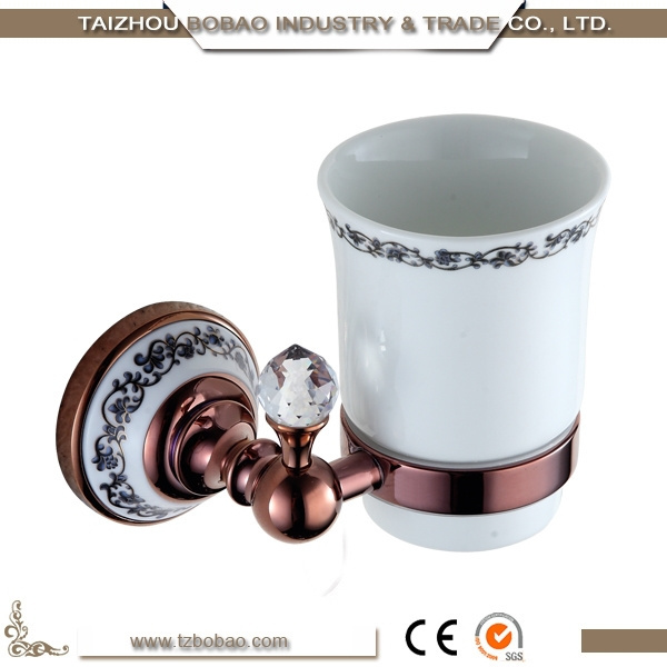 Decorative Rose Gold Bathroom Accessories Crystal Faucet Fitting Bath Sets Ceramic Bathroom Fitting