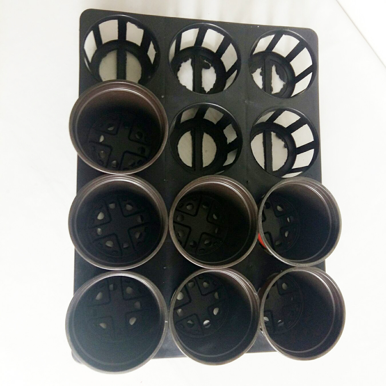 Plastic flower pots and carry tray frame nursery pot on the holes kit tray