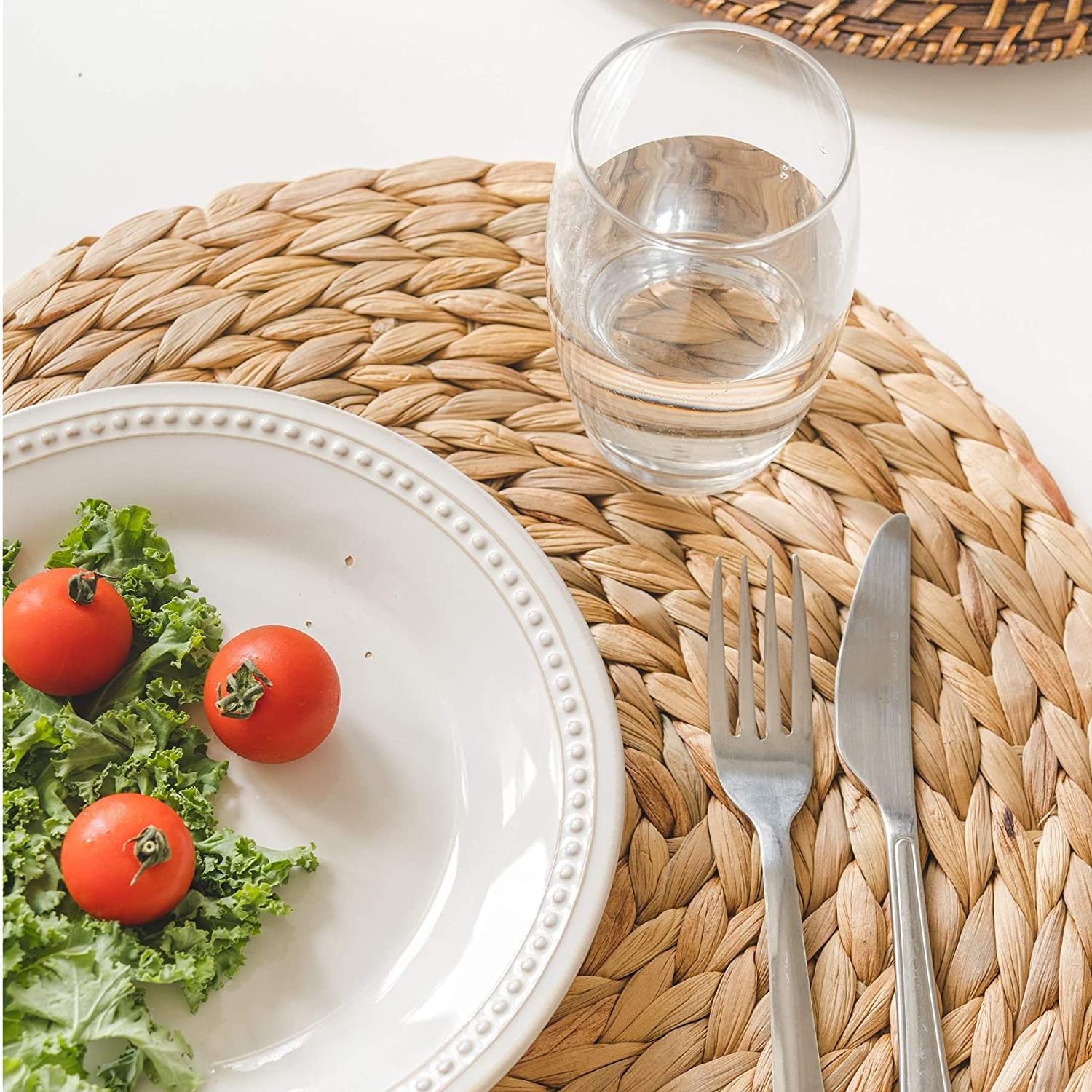 Tabletex Environmental Natural  Water Hyacinth Woven Grass Hand Crafted Placemat Wholesale Round  Braided  Rattan Straw Placemat