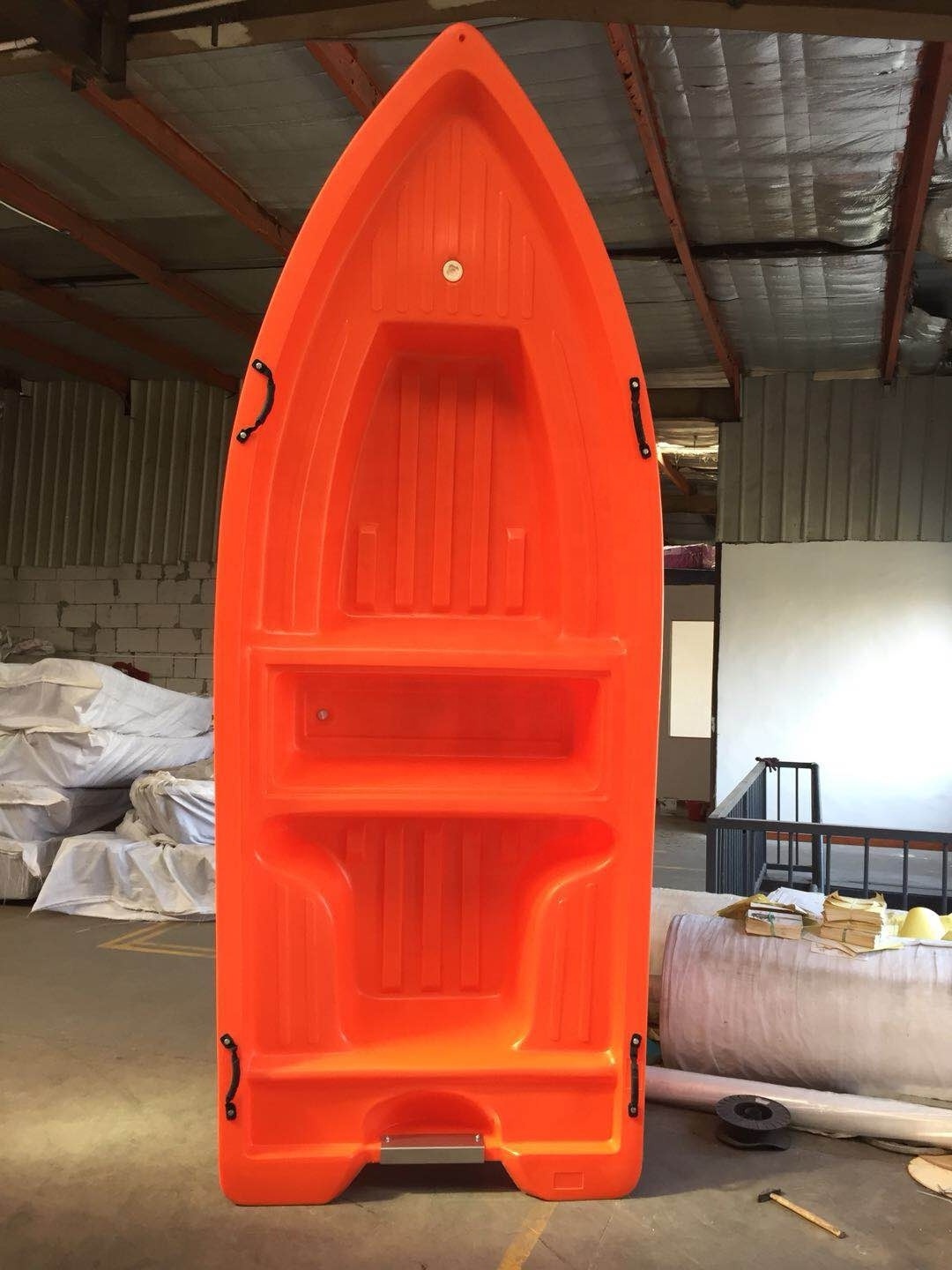 China 8 Persons Pe 360 Hard Fishing Plastic Boat For Sale