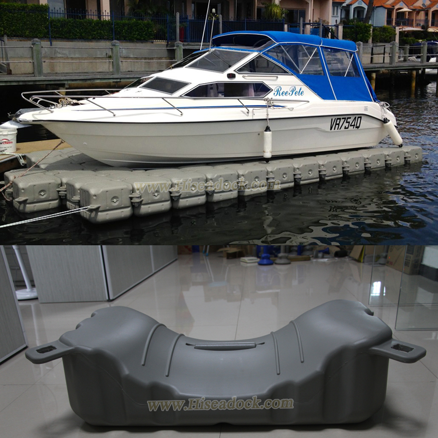 Floating pontoon for jet ski