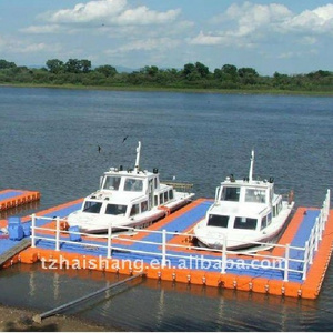 floating dock with barrels