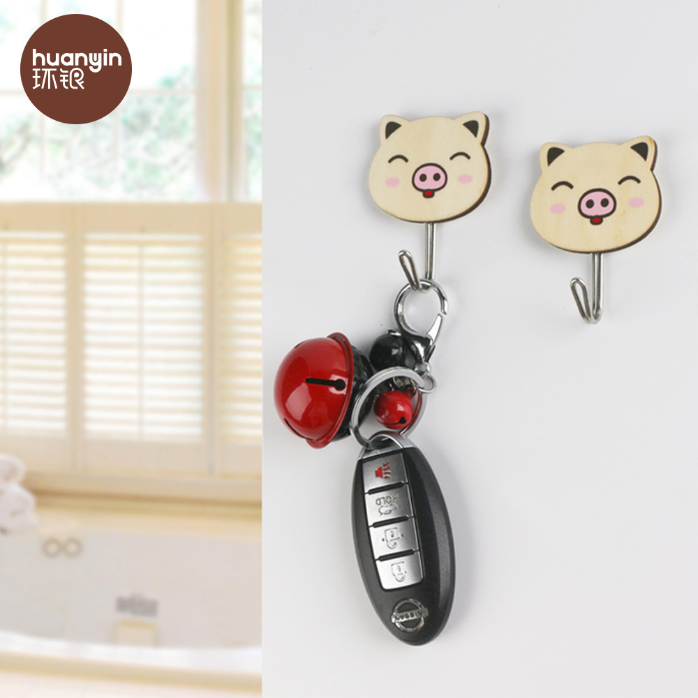 HY-0718 towel cartoon pigs adhesive wooden animal wall hook