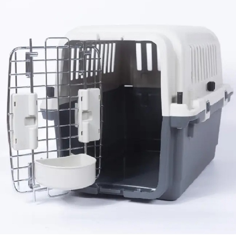 Hot Selling Travel Portable Plastic Pet Outdoor Transport Airline Crates Air Box For Cats And Dogs