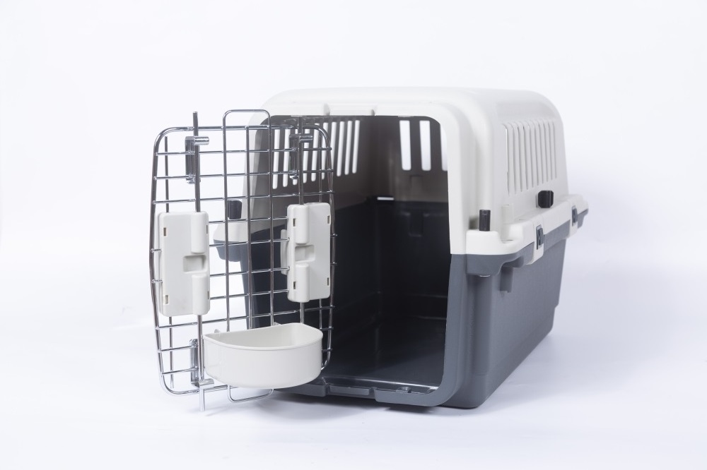 High Quality Pet Air Box Pet Cage Portable Travel Consignment Box Small Dog Car Air Box