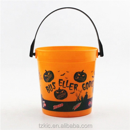 Plastic 32 oz. Handled Drink Bucket