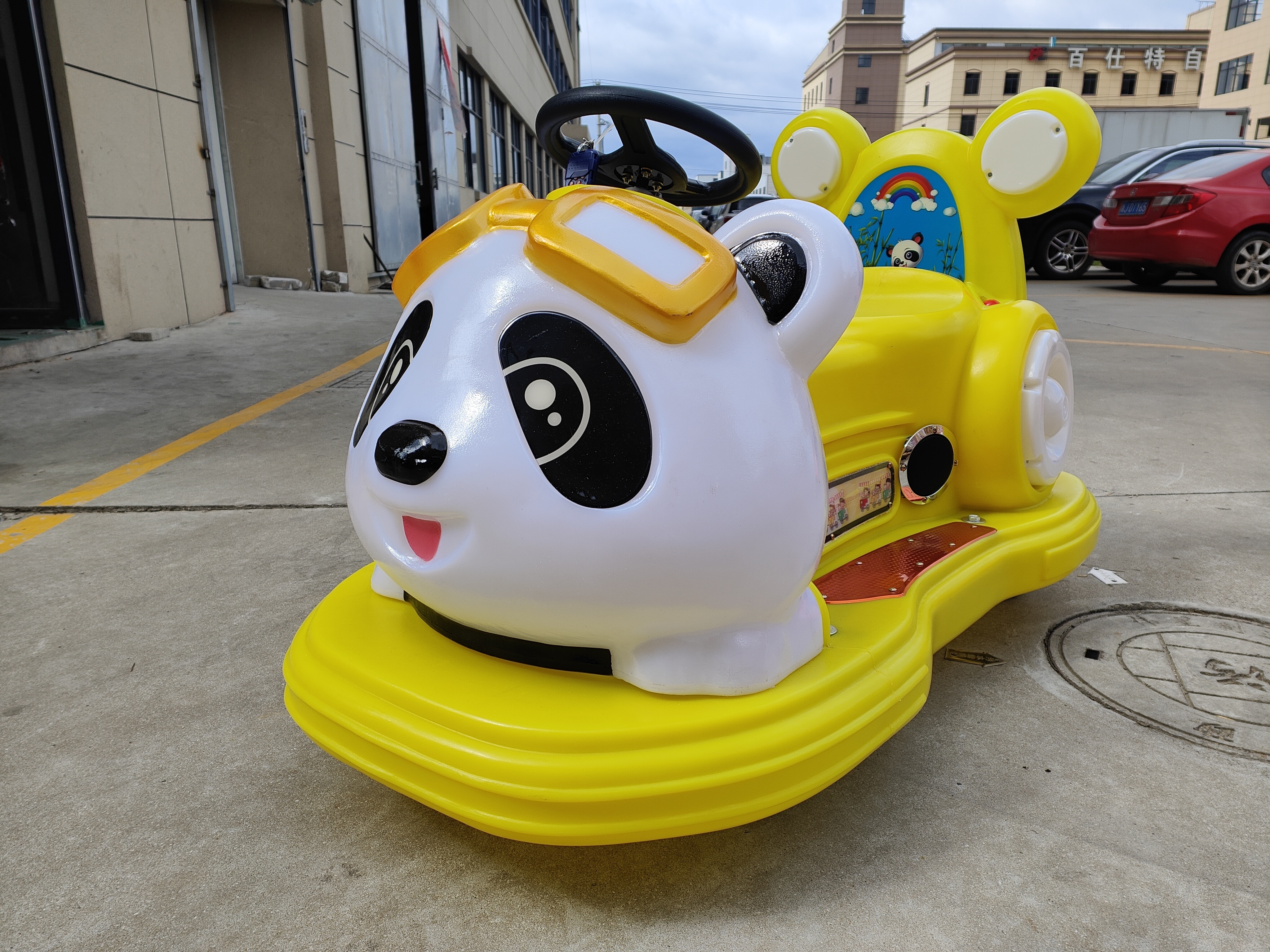 XIAO BU DIAN Supply the most funny kids amusement square cars Parent-Child car for sale made in China