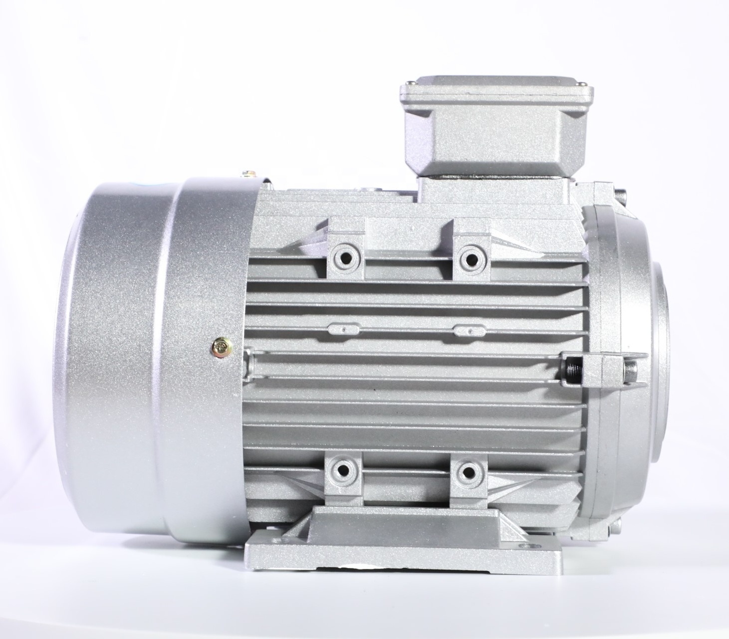 YE2 Series 5kw 10kw 20kw 30kw 40kw 50kw High Efficiency Three Phase Induction Electric Motors used in Fan and Compressor