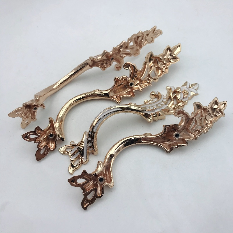 High popularity zinc alloy European style left symmetric gold plus white oil door handel copper handles gold cabinet hardware